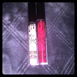 Kylie lip duo (not authentic)